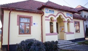 a1838454955304ad029573d57eec774a_XL