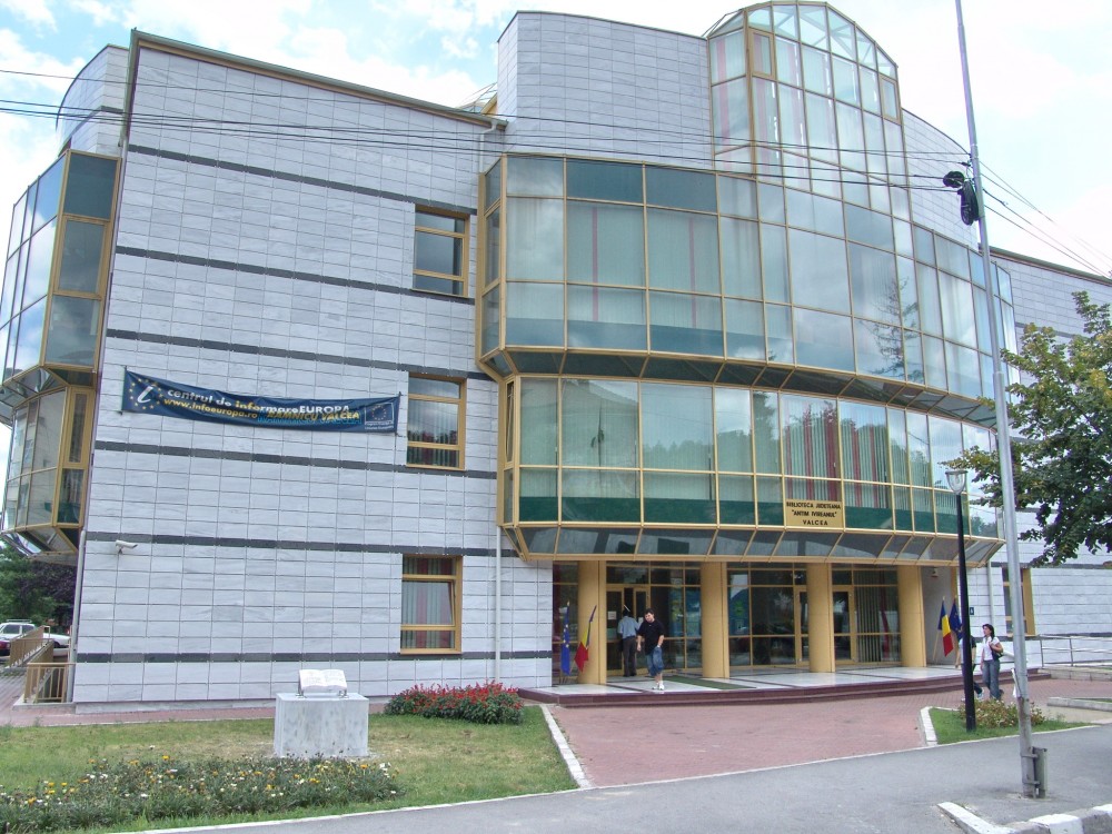 biblioteca-judeteana-antim-ivireanul_1