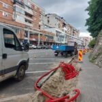 Se anunță o vară plină de lucrări în Râmnic: Poliția Locală face apel la șoferii care parchează pe arterele de circulație să lase un număr de telefon de contact pe bord
