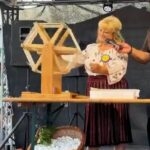 La Stoenești, tradiția prinde viață „Pe fir de borangic”!